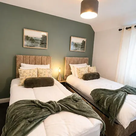 Luxury Stylish 3br House With Garden Parking Near Cribbs And M5 By Goldenhoursstay Ferienhaus *